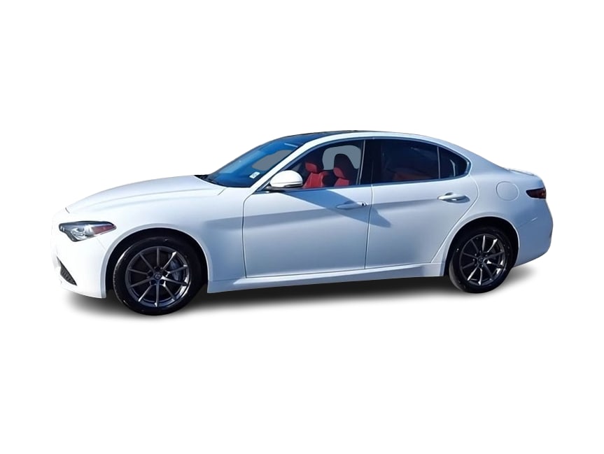 2020 Alfa Romeo Giulia Base 2