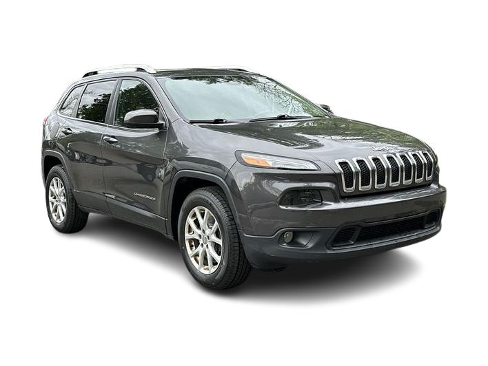 Thumbnail: 2016 Jeep Cherokee - 28