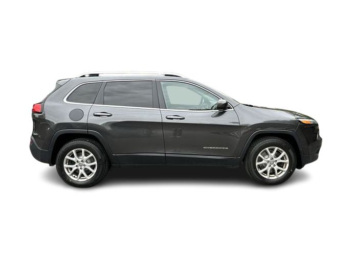 Thumbnail: 2016 Jeep Cherokee - 16