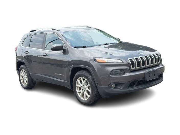 Thumbnail: 2016 Jeep Cherokee - 29