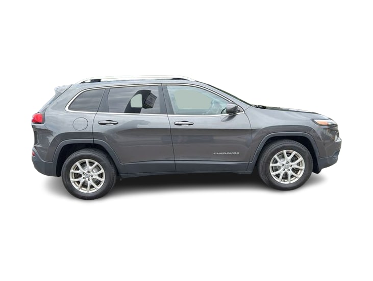 Thumbnail: 2016 Jeep Cherokee - 17