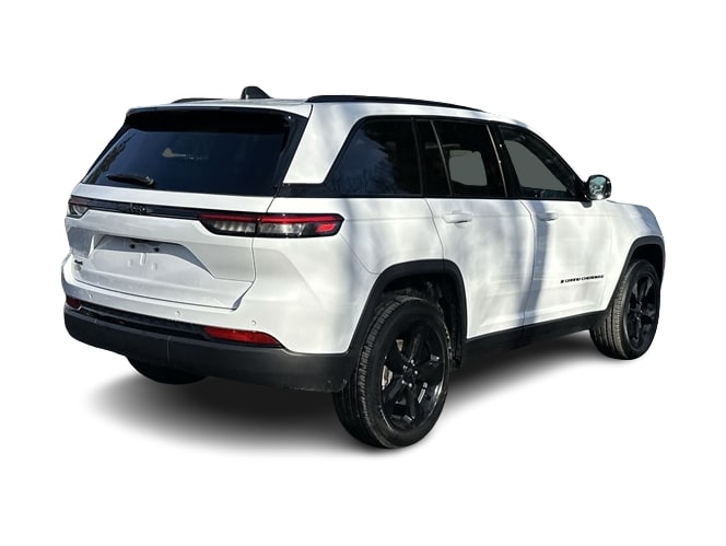 Thumbnail: 2025 Jeep Grand Cherokee - 31