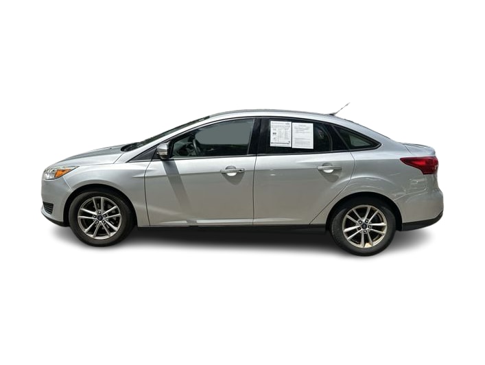 Thumbnail: 2016 Ford Focus - 3