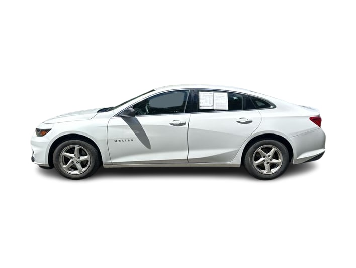 Thumbnail: 2016 Chevrolet Malibu - 3