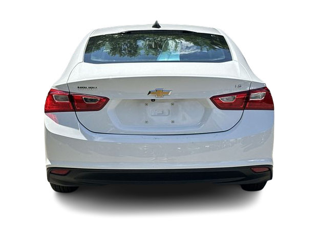 Thumbnail: 2016 Chevrolet Malibu - 5