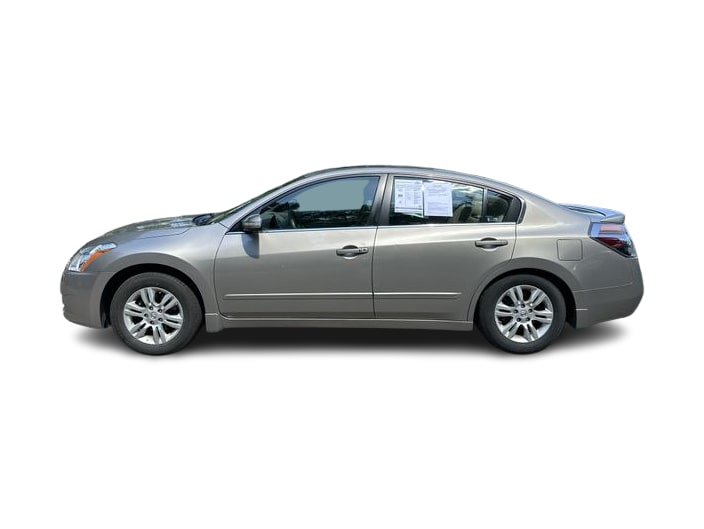 Thumbnail: 2012 Nissan Altima - 3