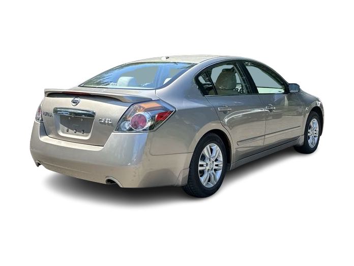Thumbnail: 2012 Nissan Altima - 23