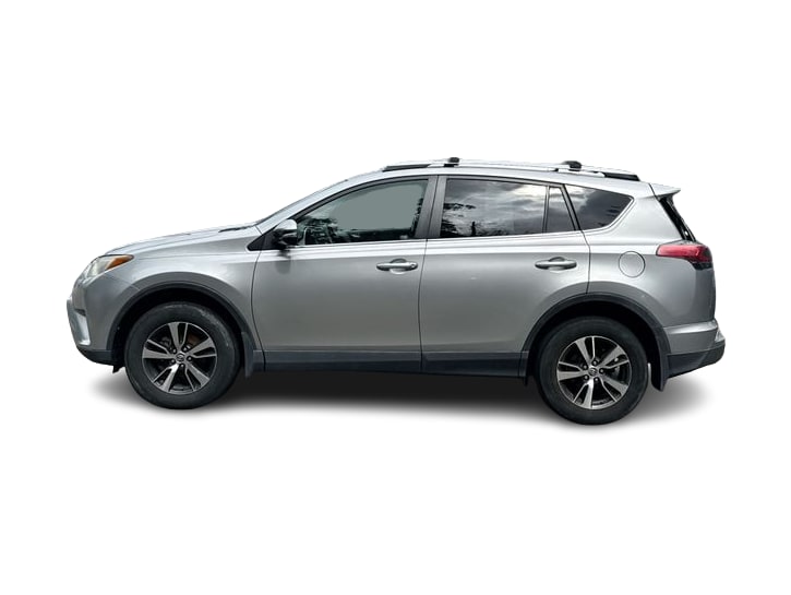 Thumbnail: 2017 Toyota RAV4 - 3