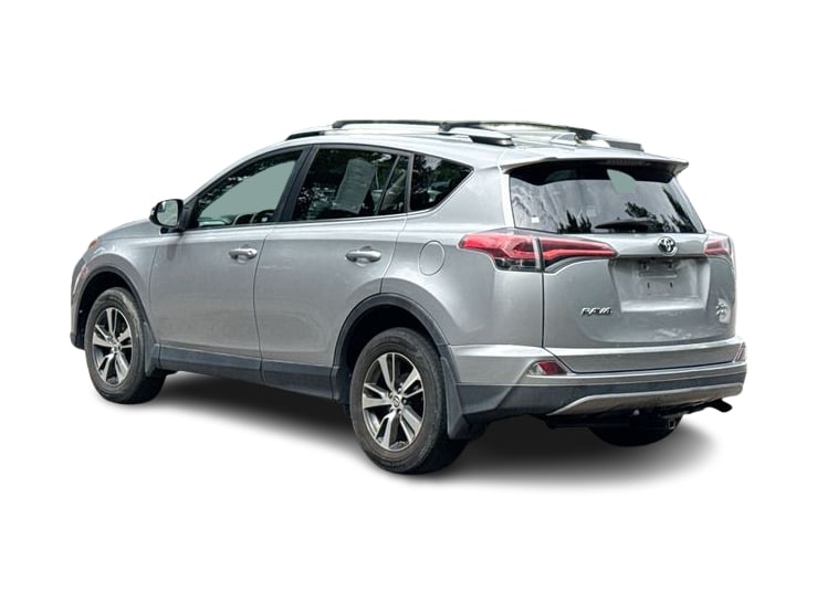 Thumbnail: 2017 Toyota RAV4 - 4