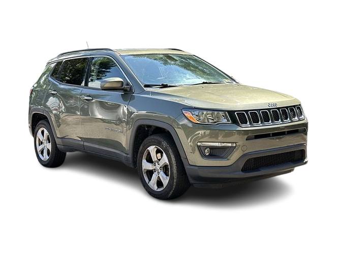 Thumbnail: 2018 Jeep Compass - 22