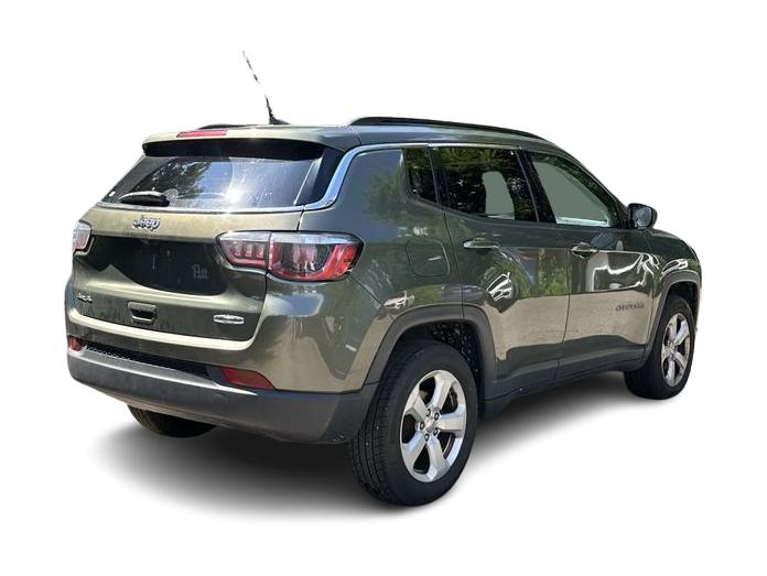 Thumbnail: 2018 Jeep Compass - 23