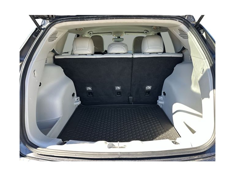 Thumbnail: 2017 Jeep Compass - 14