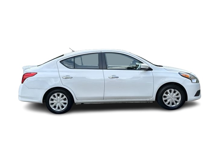 Thumbnail: 2017 Nissan Versa - 16