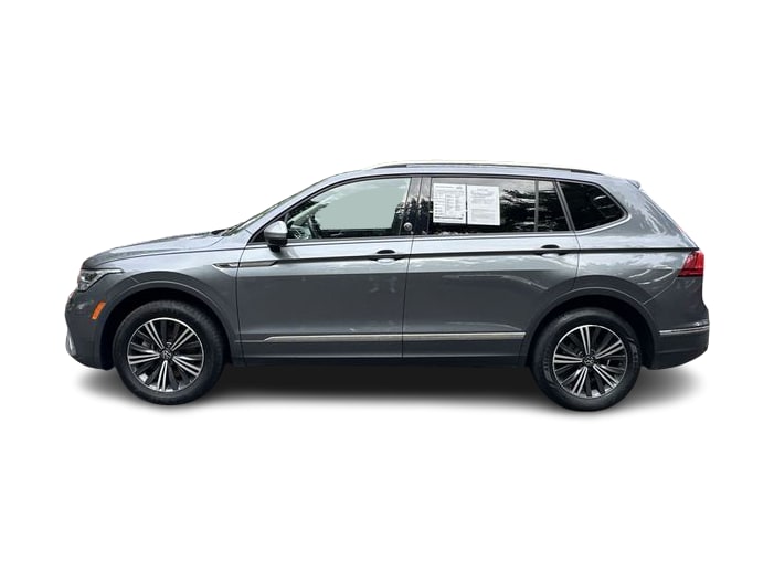 Thumbnail: 2024 Volkswagen Tiguan - 3