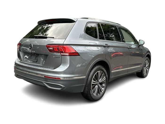 Thumbnail: 2024 Volkswagen Tiguan - 30
