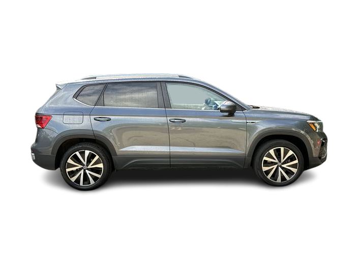 Thumbnail: 2022 Volkswagen Taos - 15