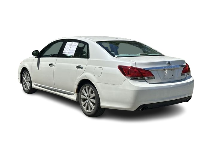 Thumbnail: 2011 Toyota Avalon - 4