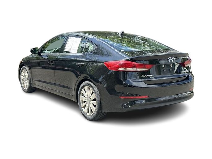 Thumbnail: 2017 Hyundai Elantra - 4
