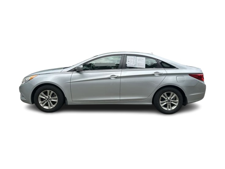 Thumbnail: 2013 Hyundai Sonata - 3