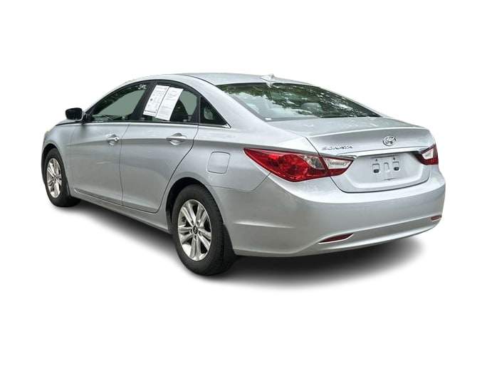 Thumbnail: 2013 Hyundai Sonata - 4