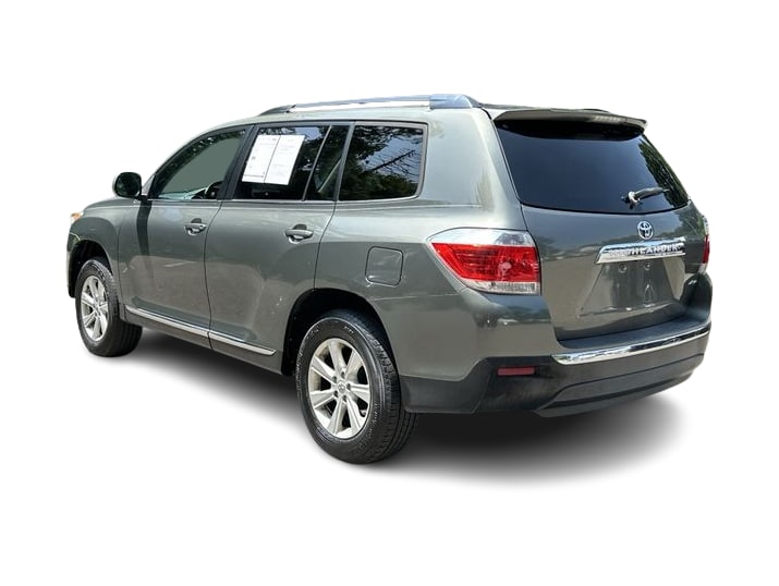 Thumbnail: 2012 Toyota Highlander - 4