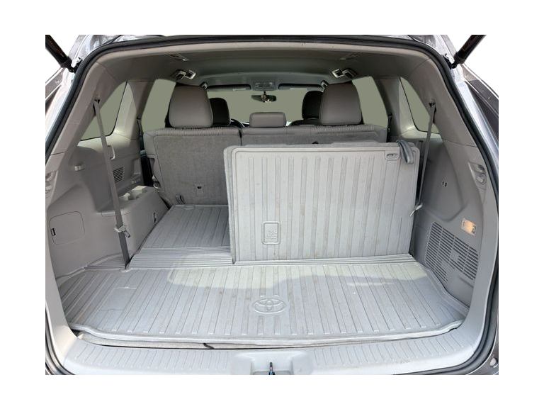 Thumbnail: 2016 Toyota Highlander - 29