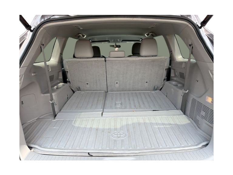 Thumbnail: 2016 Toyota Highlander - 30