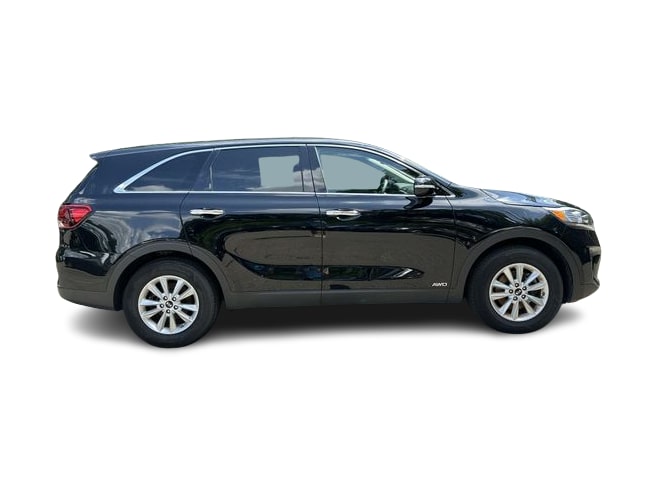Thumbnail: 2019 Kia Sorento - 18