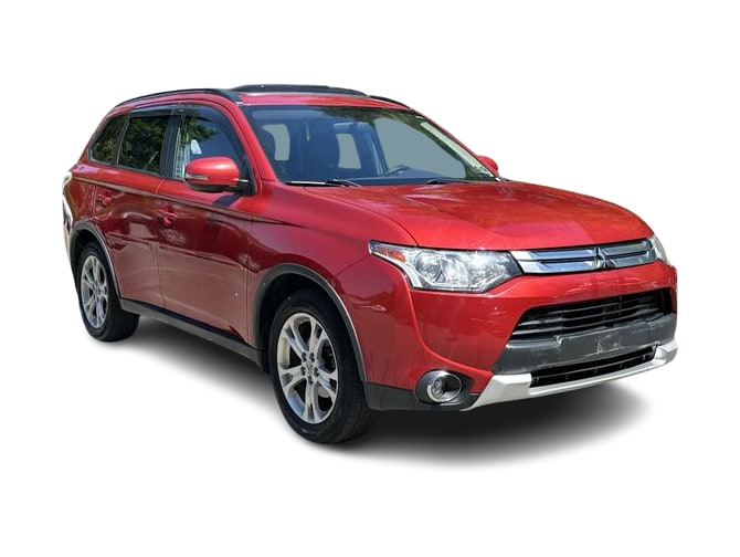Thumbnail: 2015 Mitsubishi Outlander - 21