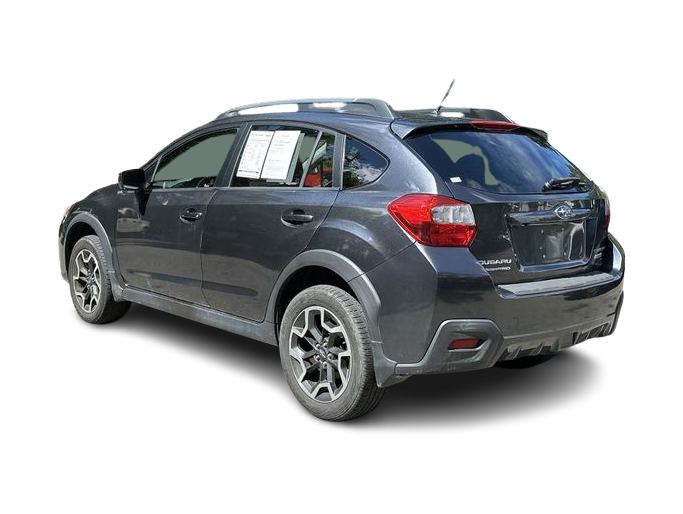 Thumbnail: 2017 Subaru Crosstrek - 4