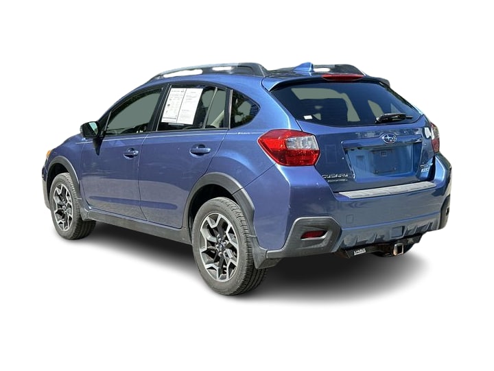 Thumbnail: 2016 Subaru Crosstrek - 4