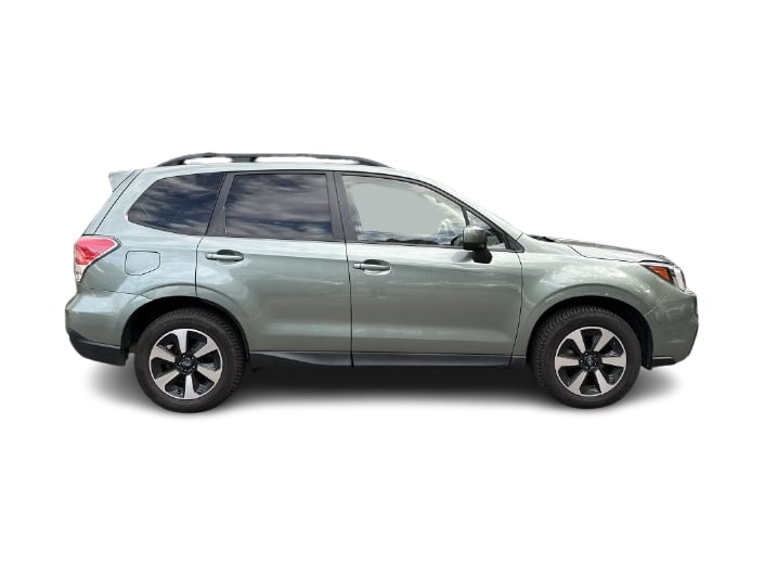 Thumbnail: 2017 Subaru Forester - 14
