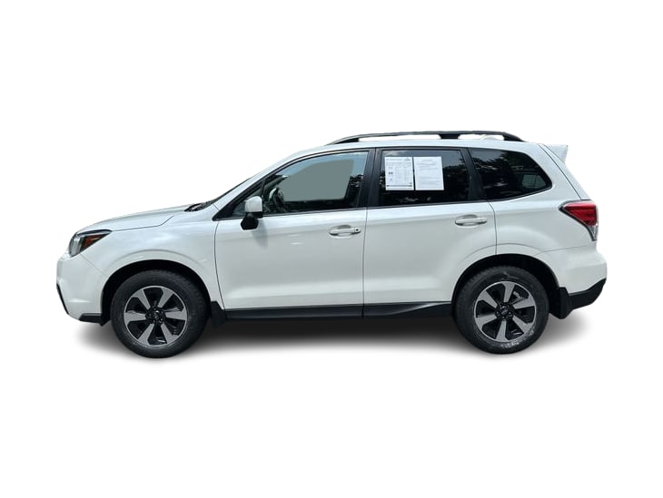 Thumbnail: 2018 Subaru Forester - 3