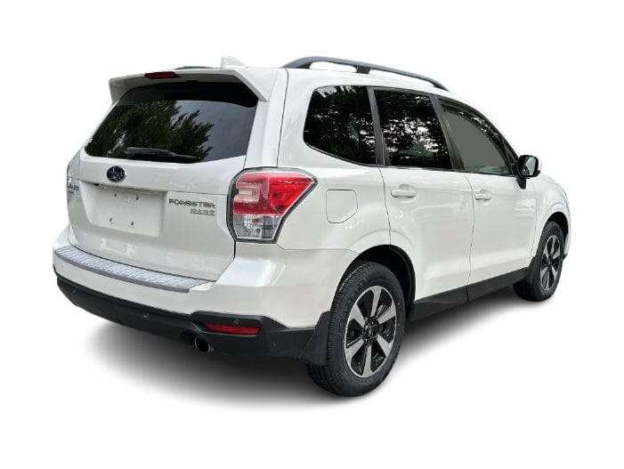 Thumbnail: 2017 Subaru Forester - 31