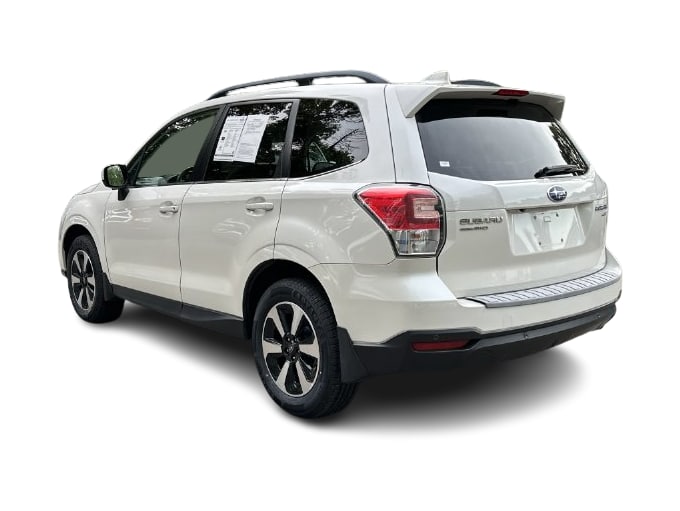 Thumbnail: 2017 Subaru Forester - 4