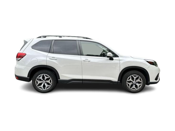 Thumbnail: 2023 Subaru Forester - 13