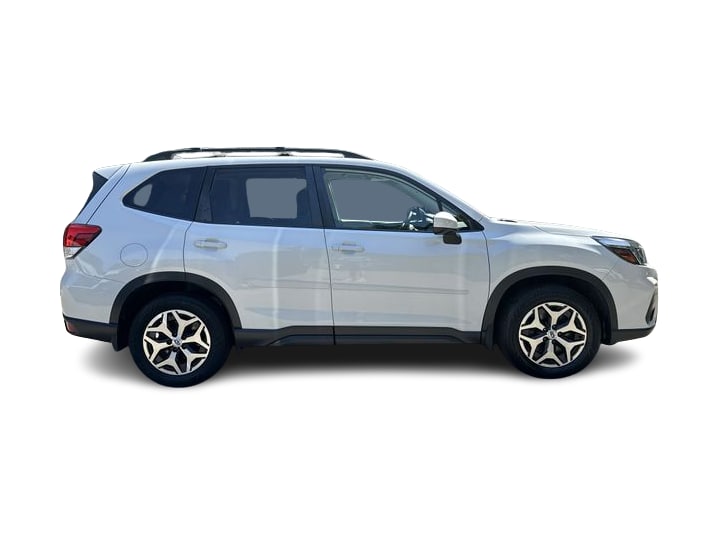 Thumbnail: 2019 Subaru Forester - 18