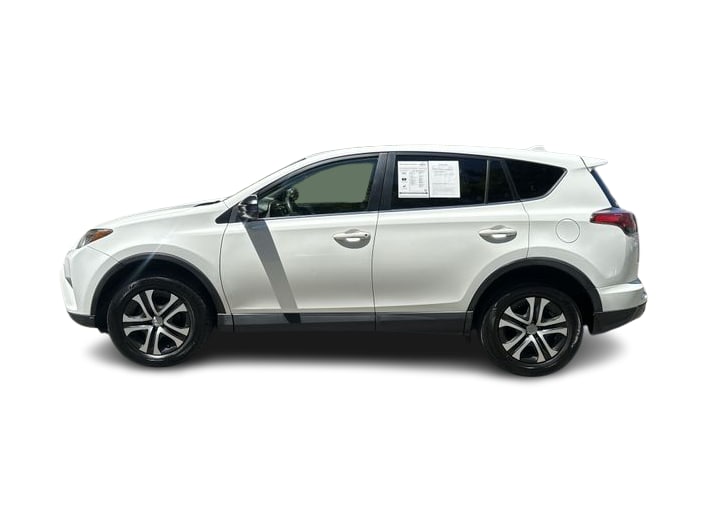 Thumbnail: 2017 Toyota RAV4 - 3