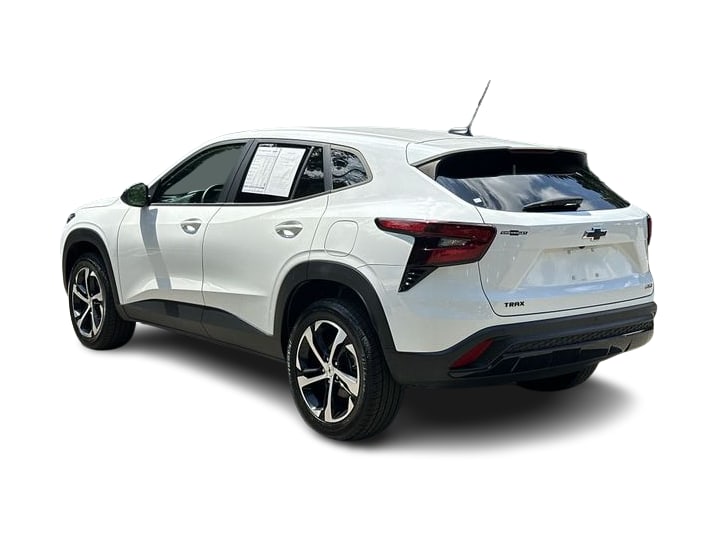Thumbnail: 2024 Chevrolet Trax - 4