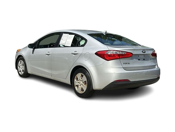 Thumbnail: 2015 Kia Forte - 4