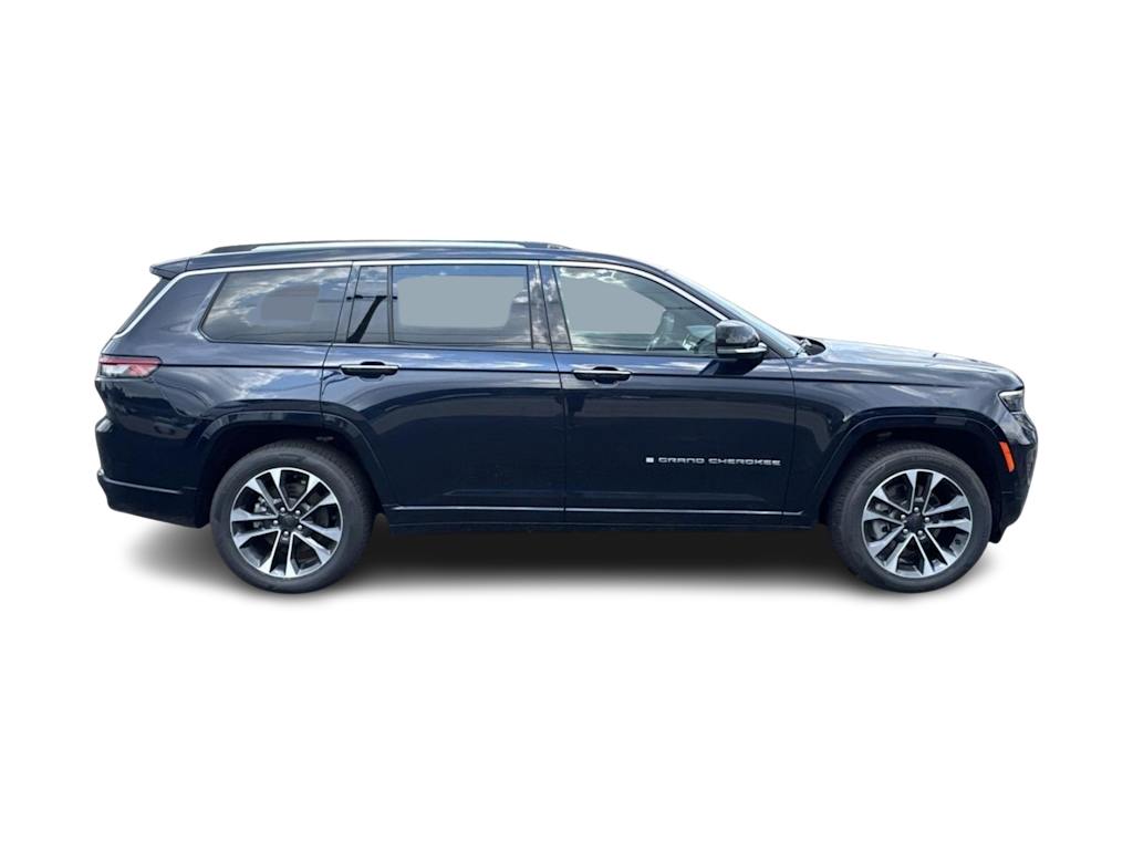 Thumbnail: 2023 Jeep Grand Cherokee L - 16