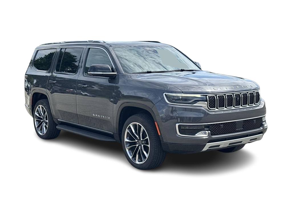 Thumbnail: 2023 Jeep Wagoneer - 17