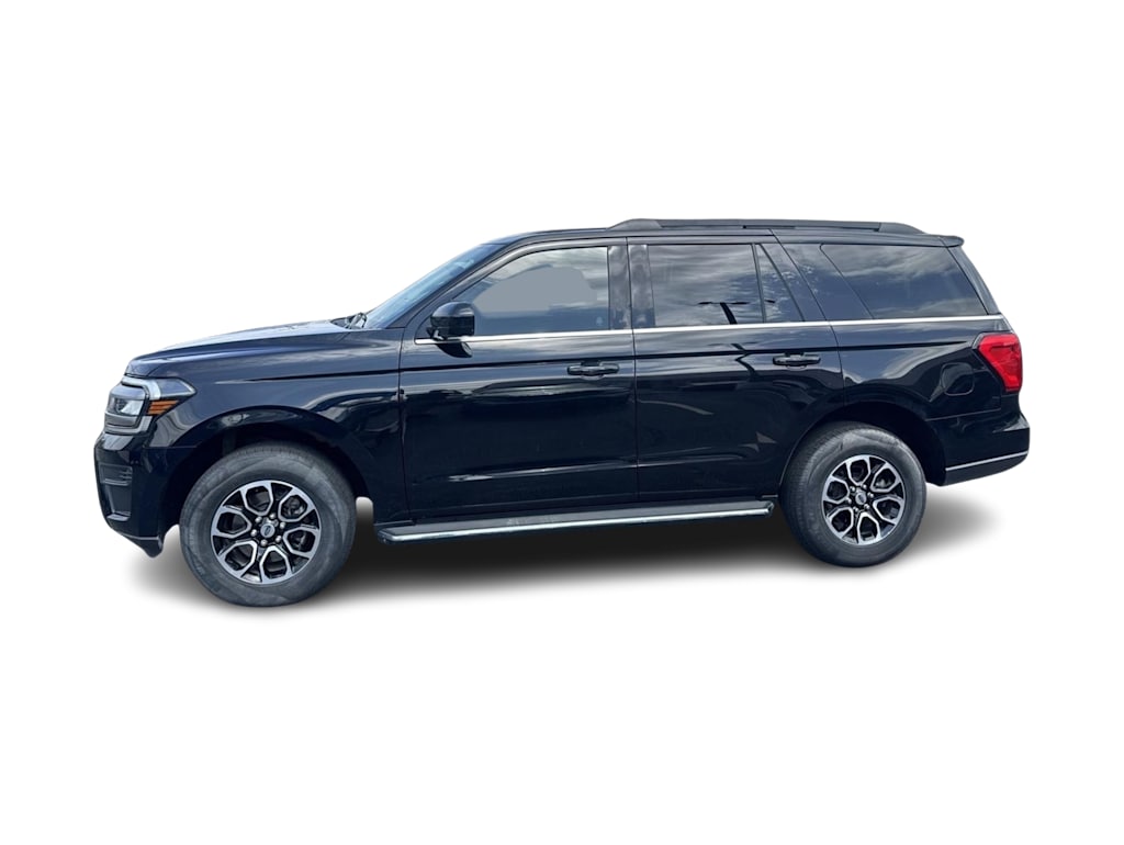 Thumbnail: 2022 Ford Expedition - 3