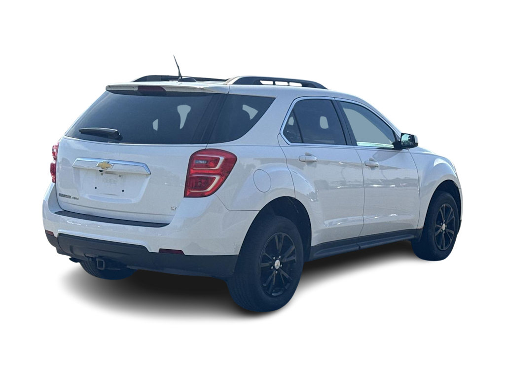 Thumbnail: 2017 Chevrolet Equinox - 11