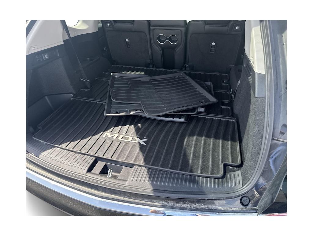 Thumbnail: 2023 Acura MDX - 14