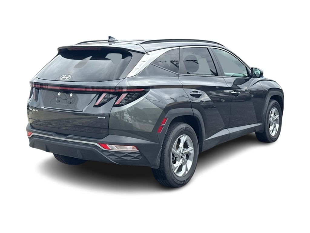 Thumbnail: 2022 Hyundai Tucson - 17