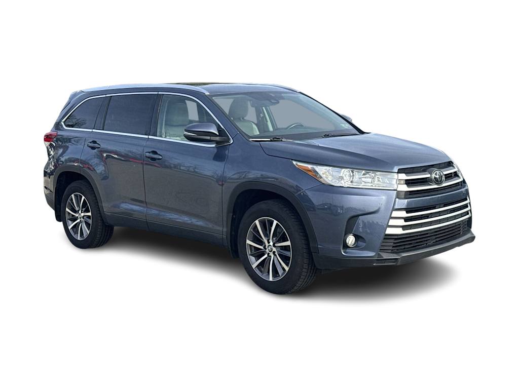 2017 Toyota Highlander XLE 19