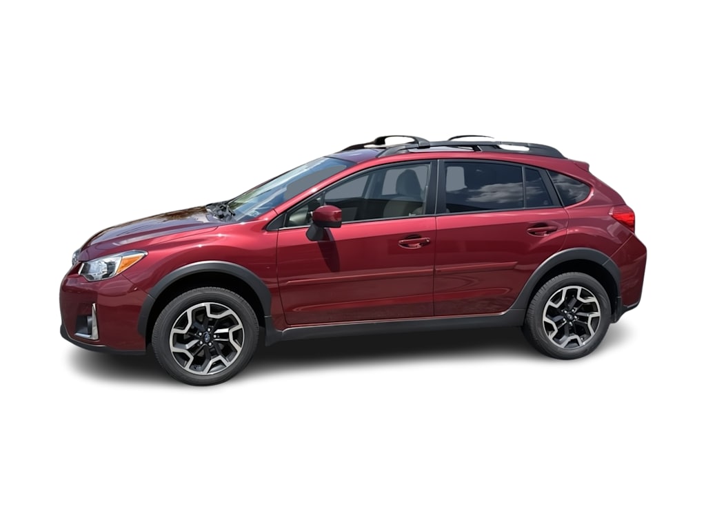 Thumbnail: 2017 Subaru Crosstrek - 3
