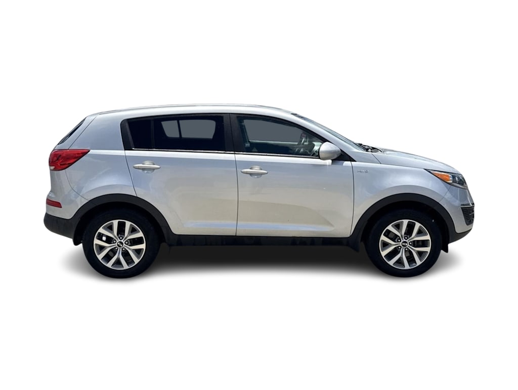 Thumbnail: 2016 Kia Sportage - 18