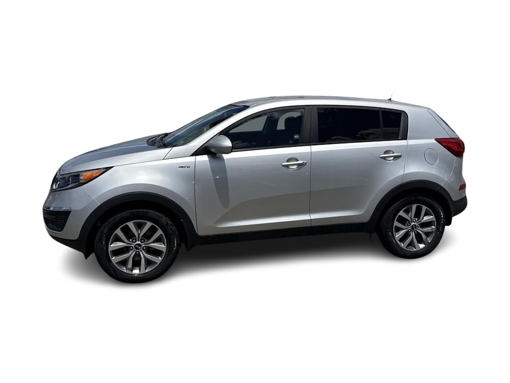 Thumbnail: 2016 Kia Sportage - 3